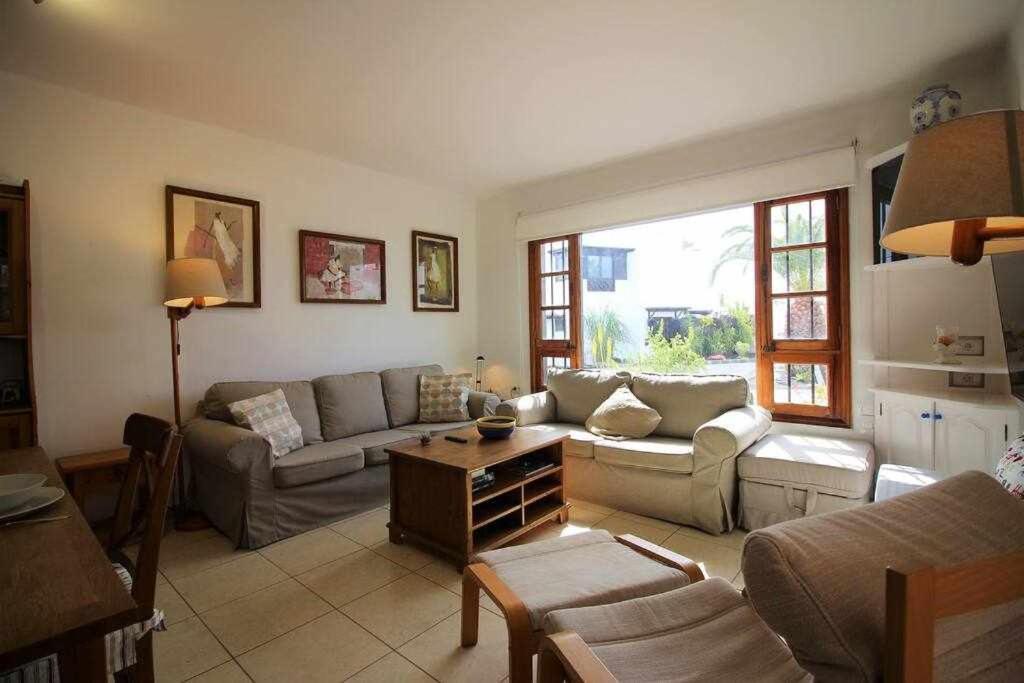 Casa Barbara En Playa Bastian Apartment Costa Teguise Exterior photo